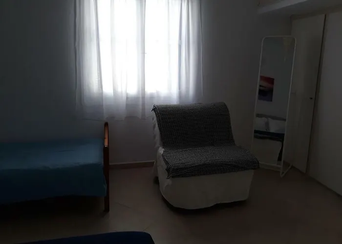 Villa Pine House Santorini 150 Meters From Sea. Perissa (Santorini)